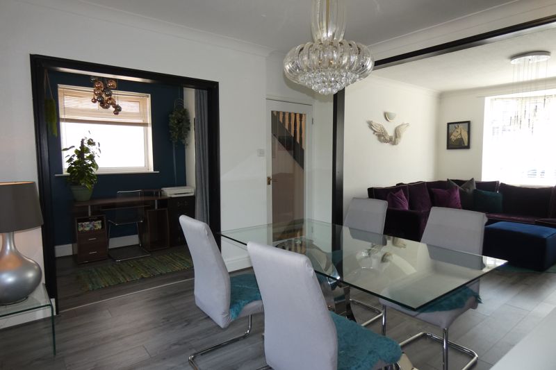 Lounge/Dining room /Study- click for photo gallery